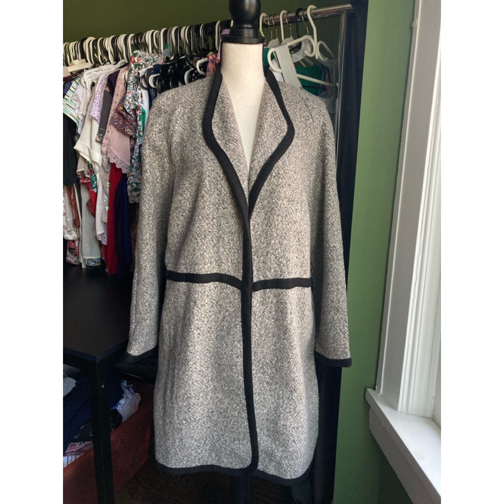 Women's M & S Jacket /Coat Size XL Gray and Black